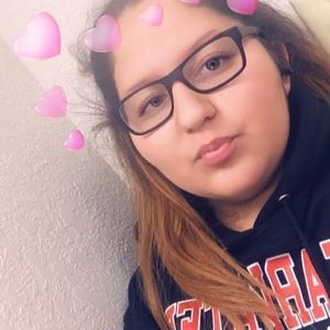 Meet your Posher, Gabriela